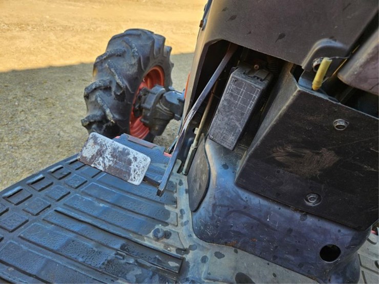 kubota-l3710-image-23