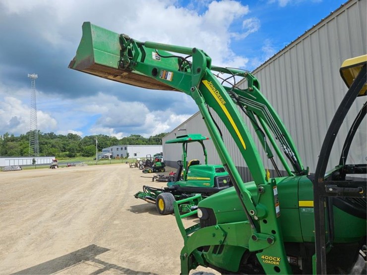 john-deere-4720-image-17