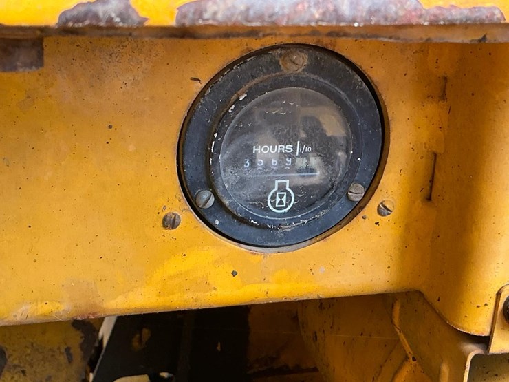 1970-john-deere-350-image-48