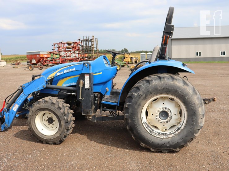 2008-new-holland-t2420-image-10