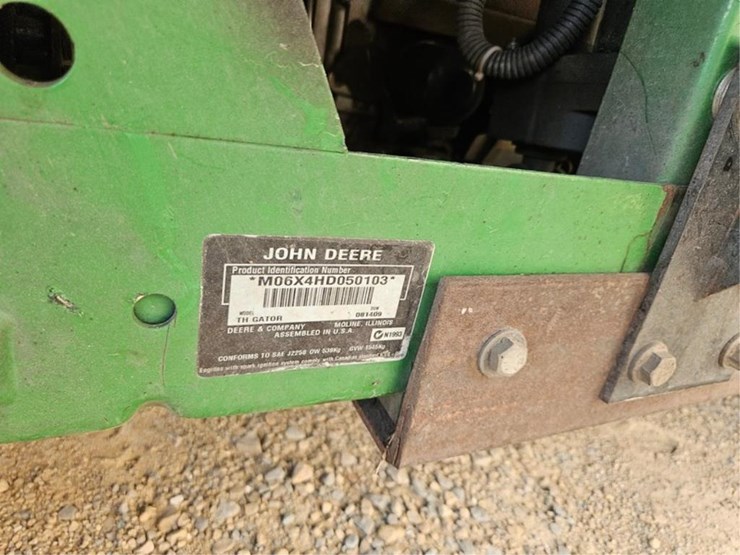john-deere-gator-image-31
