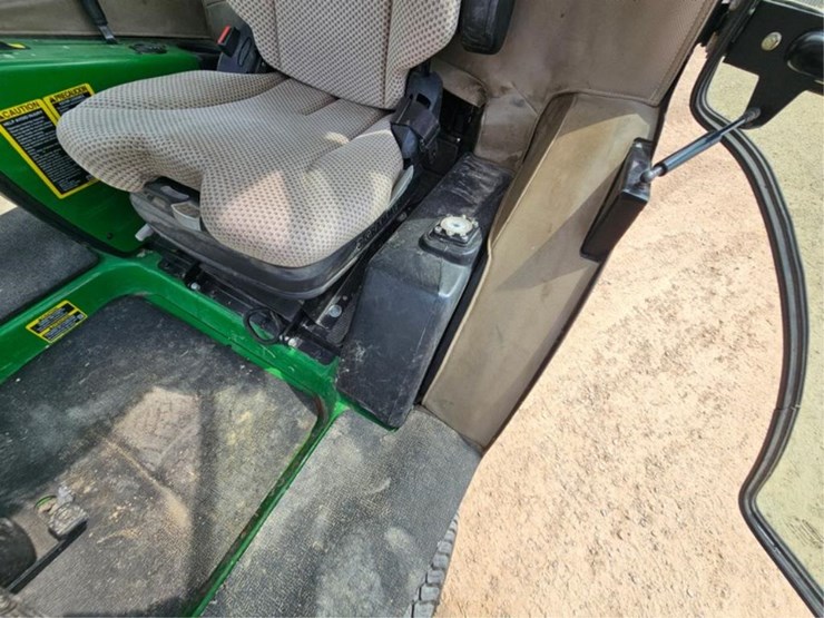 john-deere-1575-image-30