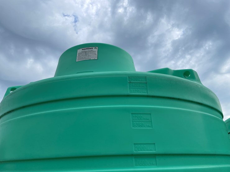 #7113-•-enduraplas-2500-gal-poly-liquid-tank-image-6