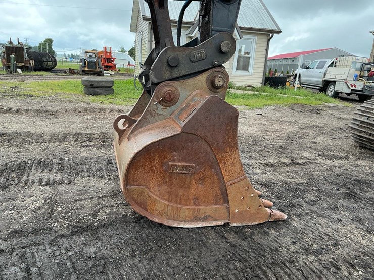 2007-john-deere-270-image-11