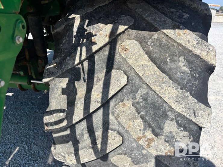 2019-john-deere-f4365-image-42