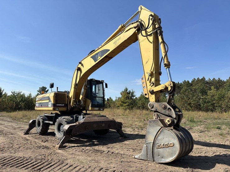 2001-caterpillar-m320-image-7