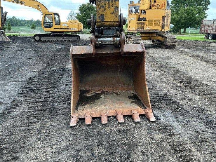 2007-john-deere-270-image-12