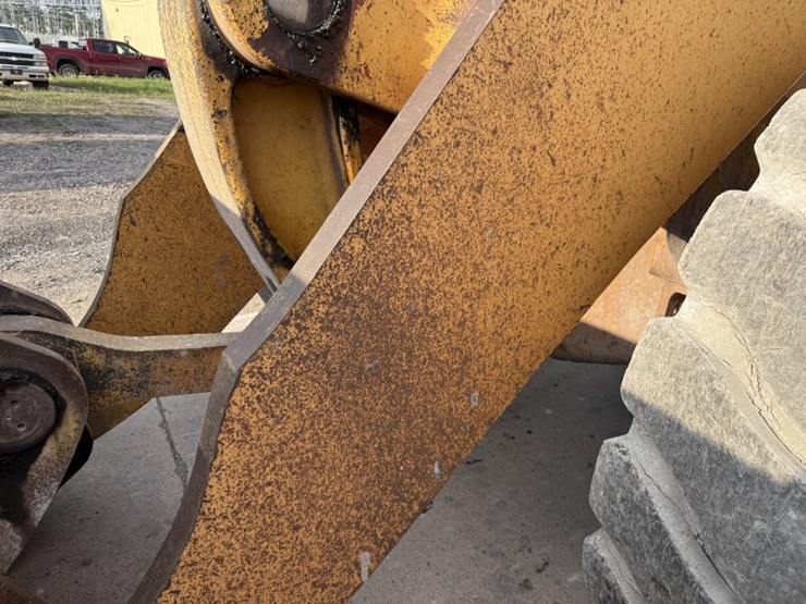 komatsu-wa600-image-13