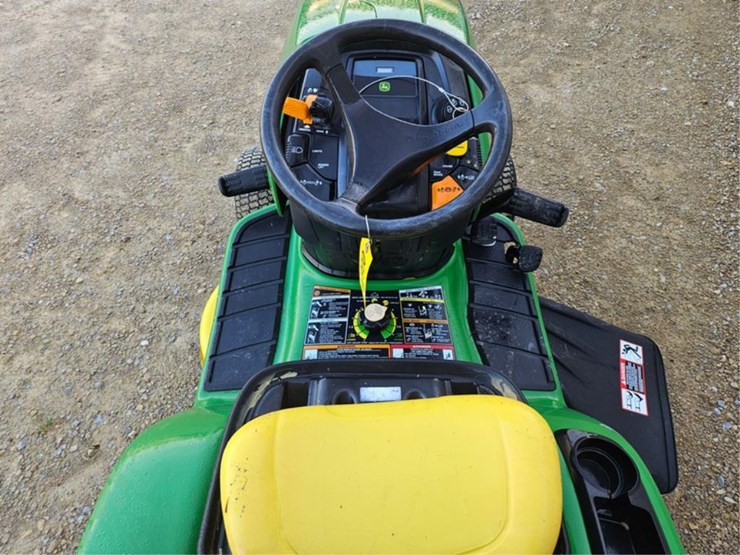 john-deere-x300-image-15