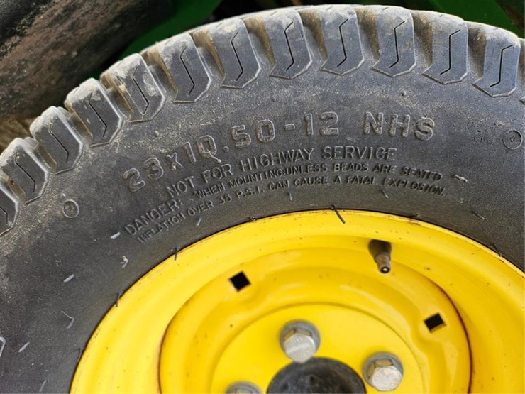 john-deere-1575-image-34