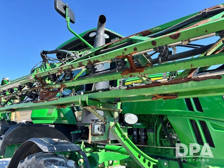 2014-john-deere-r4038-image-116