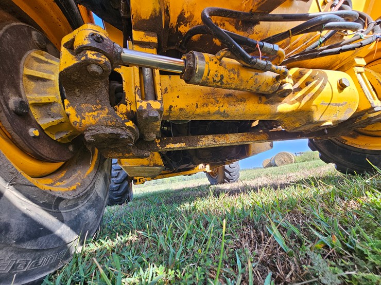2001-jcb-520-image-60