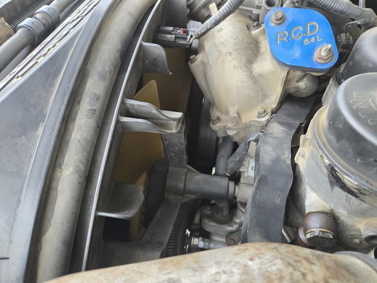 2009-ford-f550-image-31