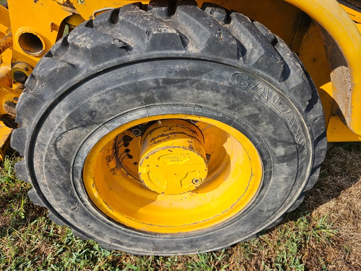 2001-jcb-520-image-52