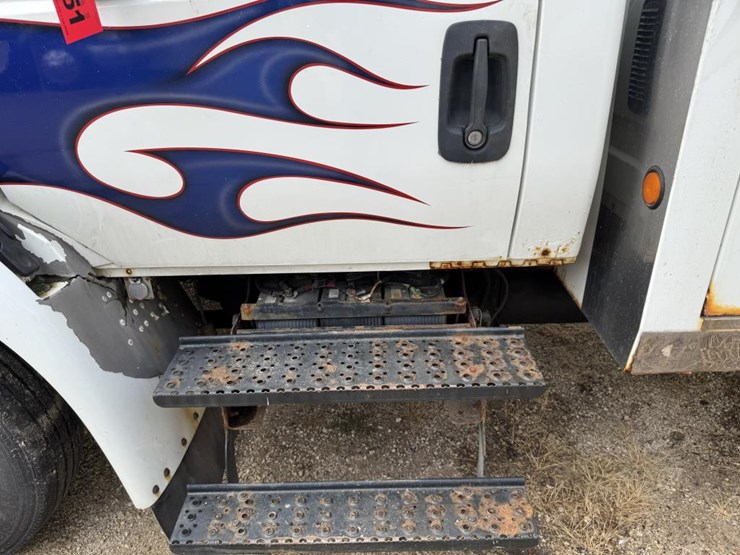 2006-international-durastar-4300-image-13