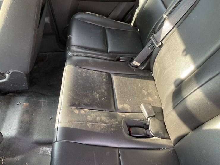 2013-chevrolet-tahoe-image-68
