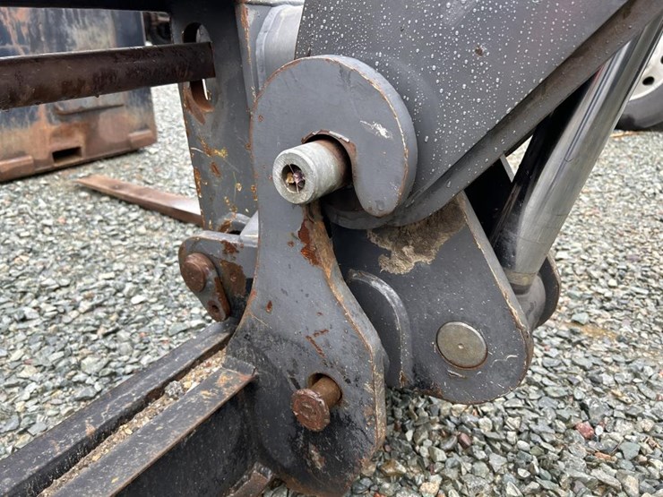 new-holland-m459-image-25