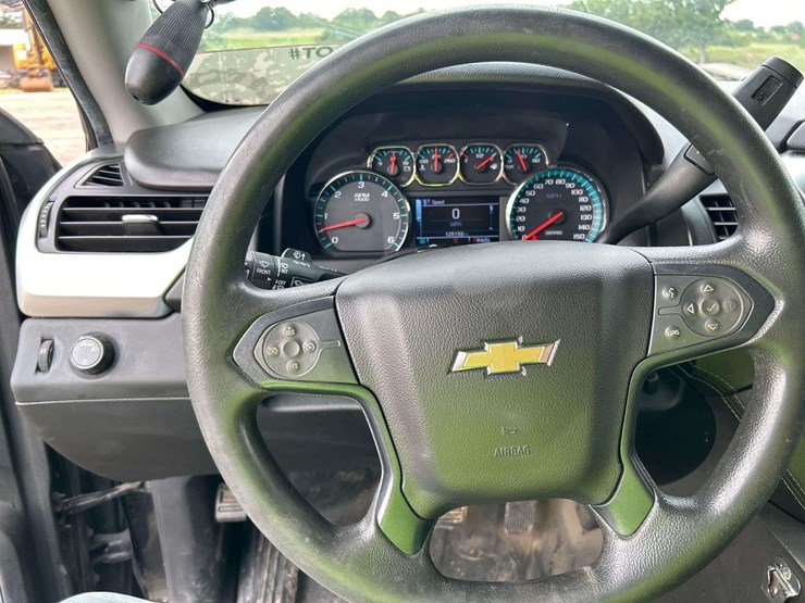 2019-chevrolet-tahoe-image-14