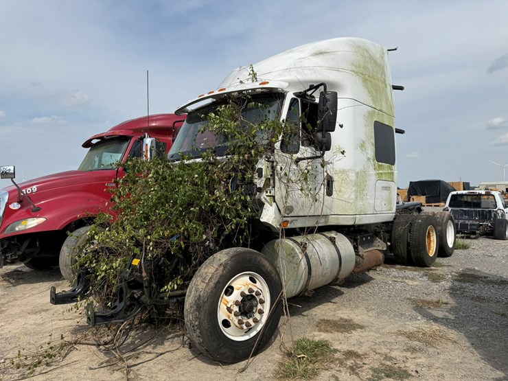 2012-international-prostar-image-1