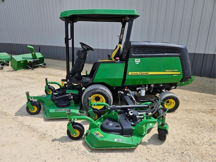 john-deere-1600-image-2