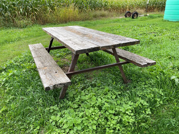 #7120-•-lot-of-homemade-flag-stand,-wooden-picnic-table-and-more-image-4