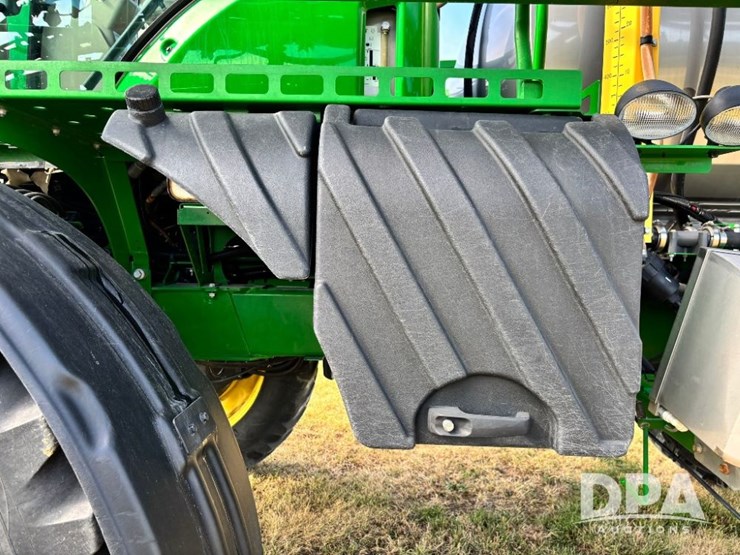 2019-john-deere-r4045-image-54