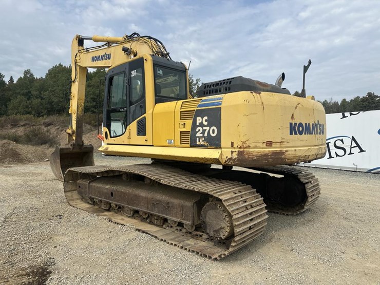 komatsu-pc270-lc-image-3