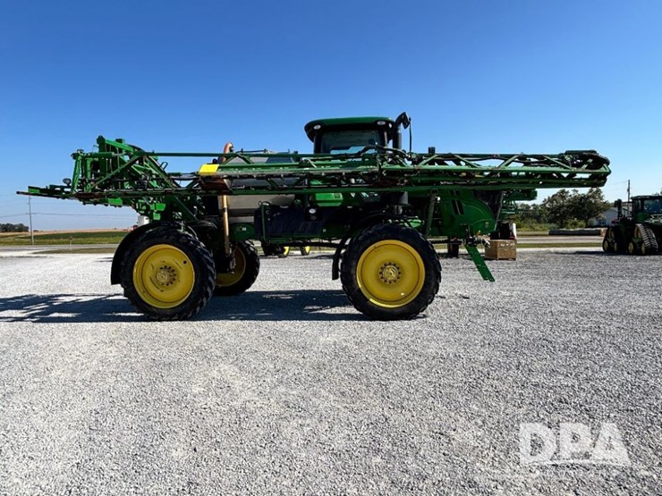 2014-john-deere-r4038-image-9