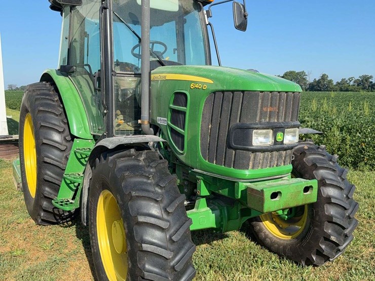 2011-john-deere-d-image-2
