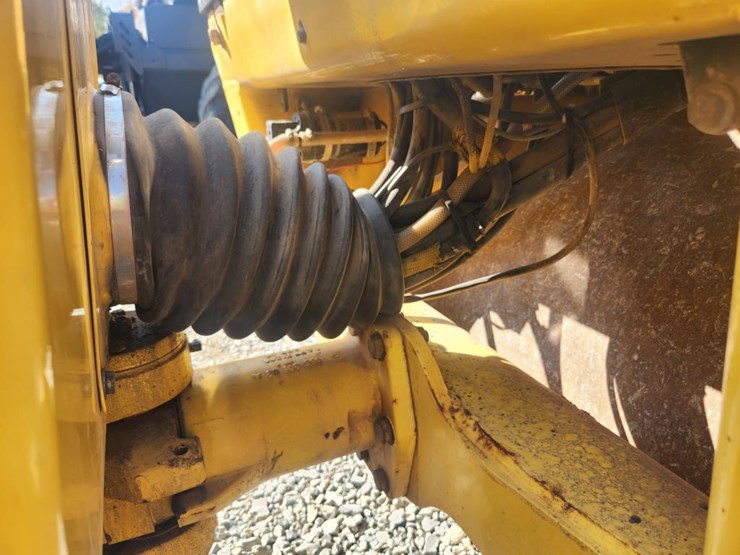 2011-bomag-bw138ad-image-21