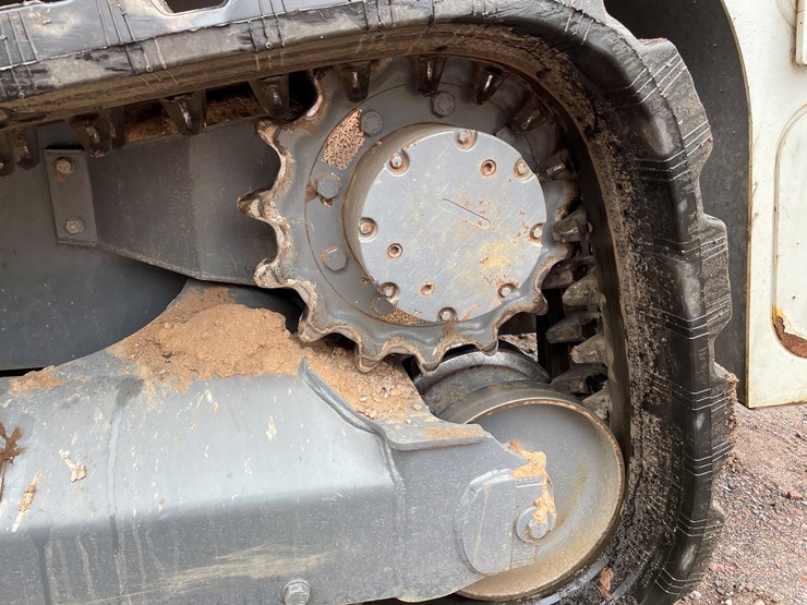 2020-takeuchi-tl10v2-image-15