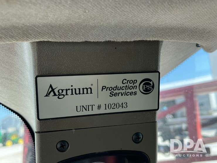2016-case-ih-patriot-3340-image-75