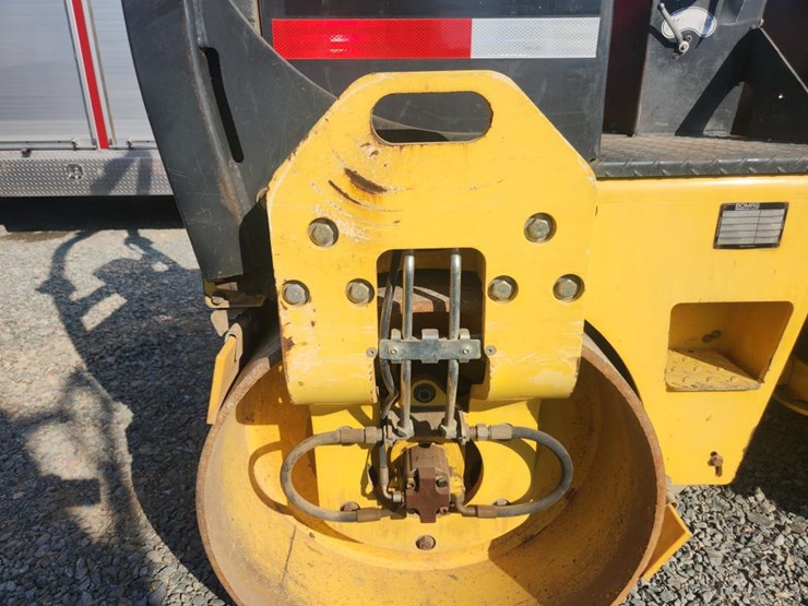 2011-bomag-bw138ad-image-19