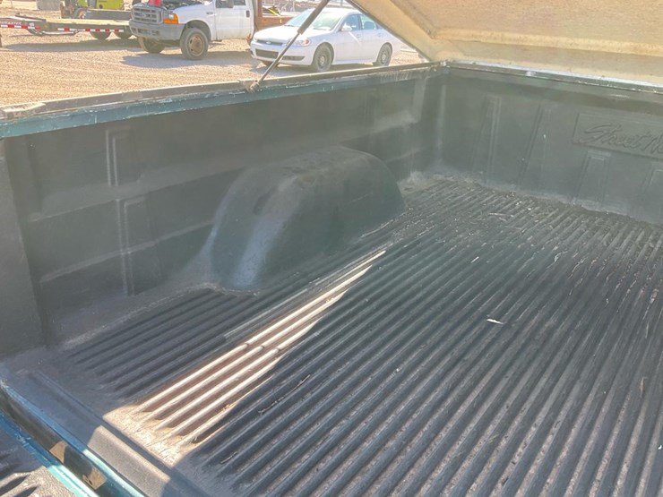 1998-chevrolet-k1500-image-31