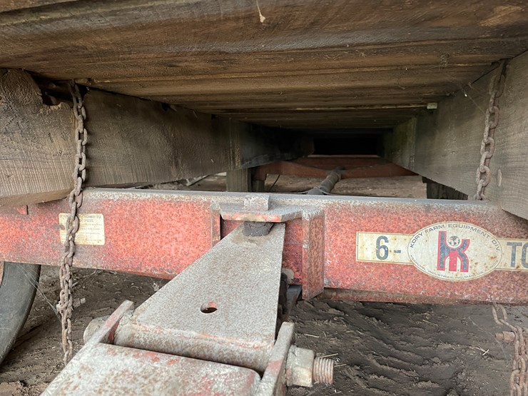 #7148-•-wooden-flat-rack-wagon-image-13