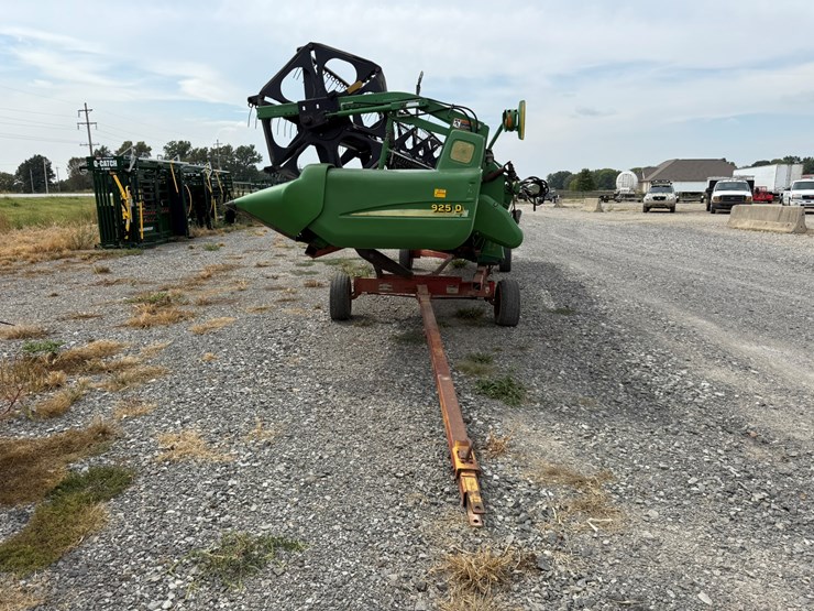 john-deere-925d-image-2