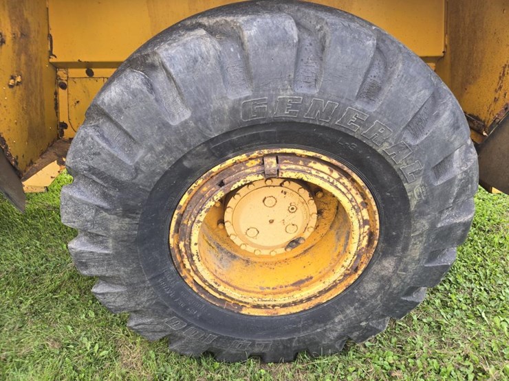 massey-ferguson-55c-image-44