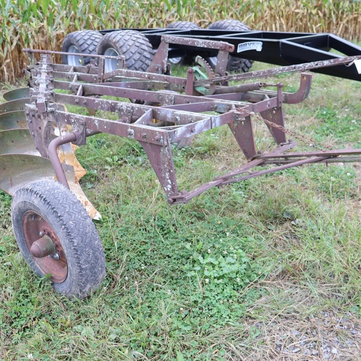 JOHN DEERE 5