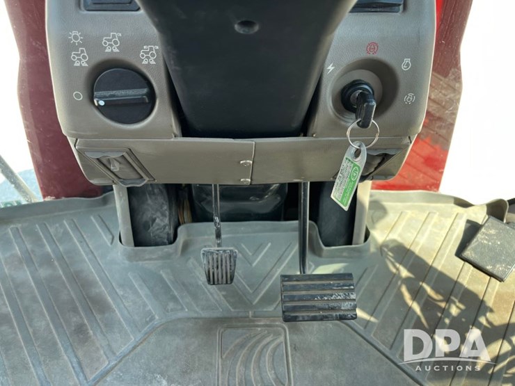 2016-case-ih-patriot-3340-image-65