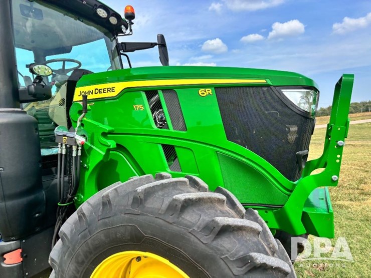 2023-john-deere-6r-175-image-19