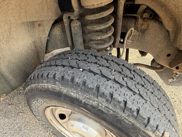 2013-ford-f350-image-24