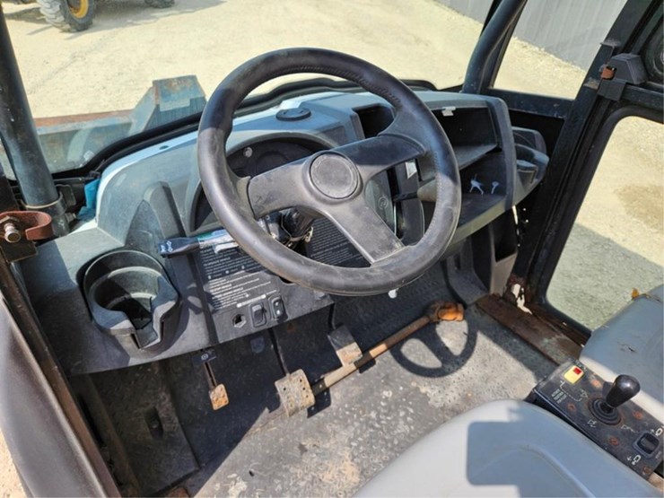 bobcat-2300-image-33