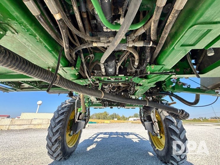2014-john-deere-r4038-image-33