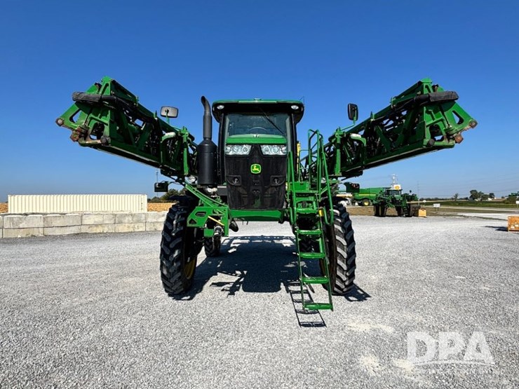 2014-john-deere-r4038-image-4