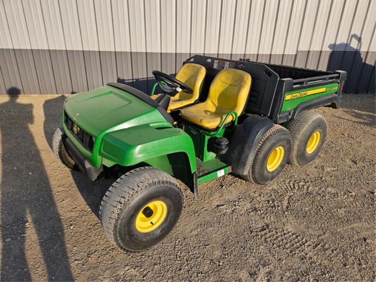 john-deere-gator-image-1