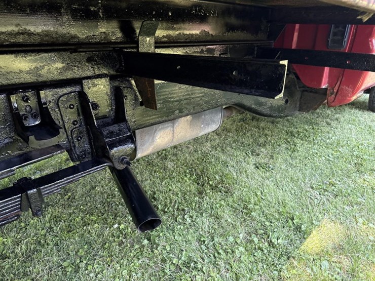 2001-chevrolet-3500-image-41