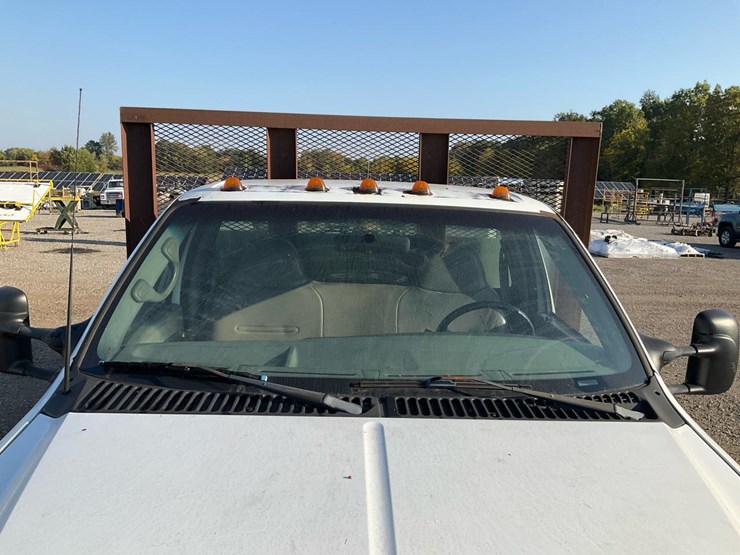 1999-ford-f550-image-10