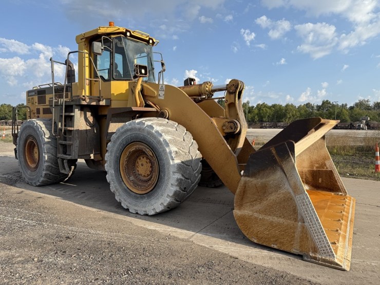 komatsu-wa600-image-6