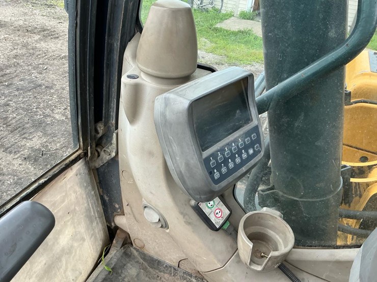 2007-john-deere-270-image-55