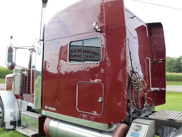 2006-peterbilt-379-image-13